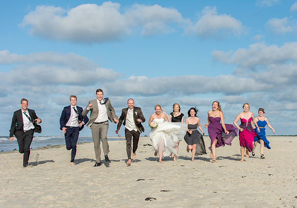 Hochzeit_Spiekeroog_Hochzeitsfotos_Meer_Strand_Gruppenfoto